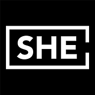 Logo She Community AS